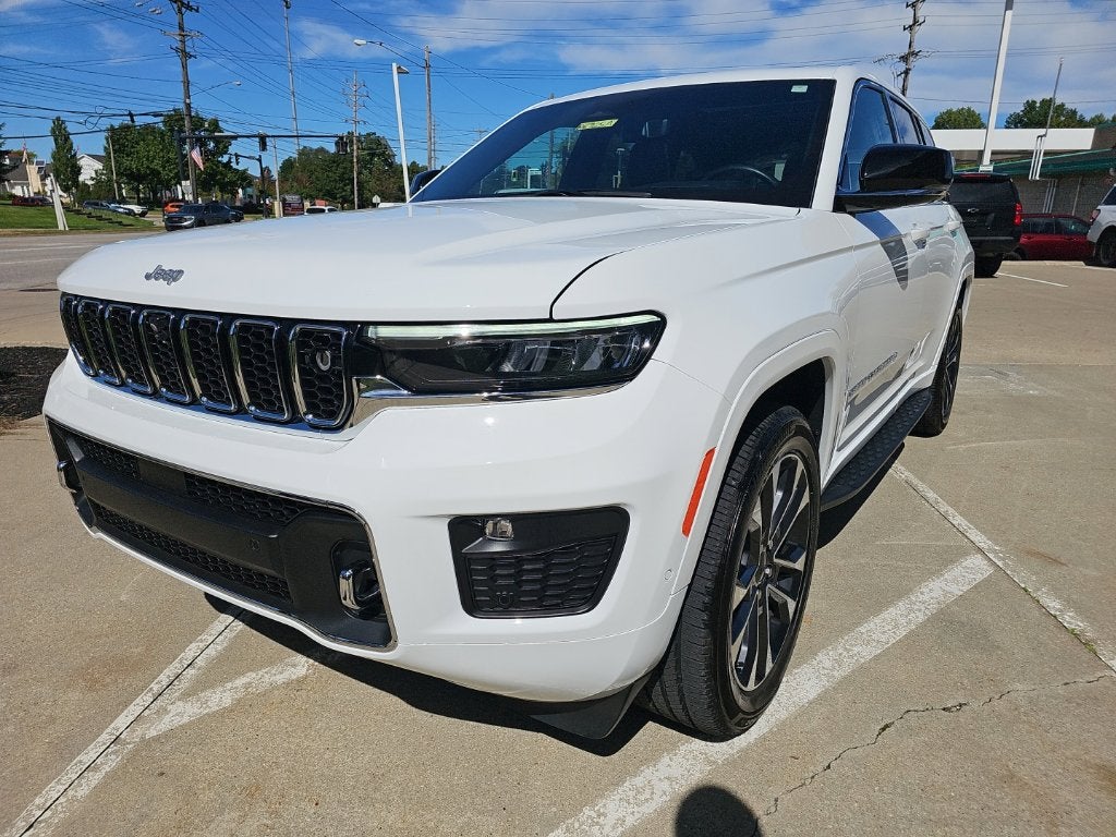 2025 Jeep Grand Cherokee Overland 4x4