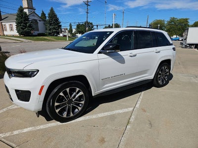 2025 Jeep Grand Cherokee Overland 4x4