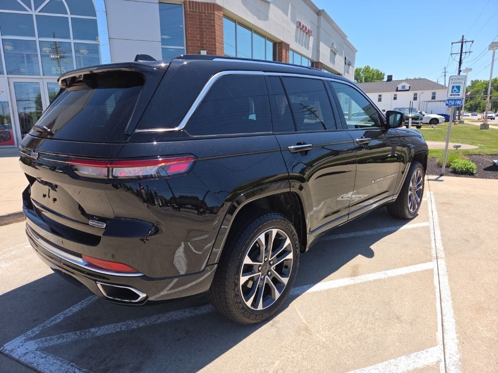 2023 Jeep Grand Cherokee Overland 4x4