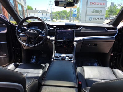 2023 Jeep Grand Cherokee Overland 4x4