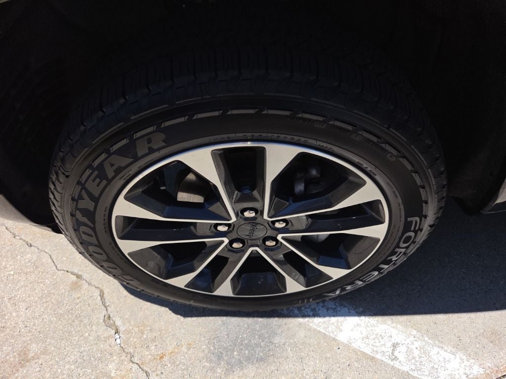 2023 Jeep Grand Cherokee Overland 4x4