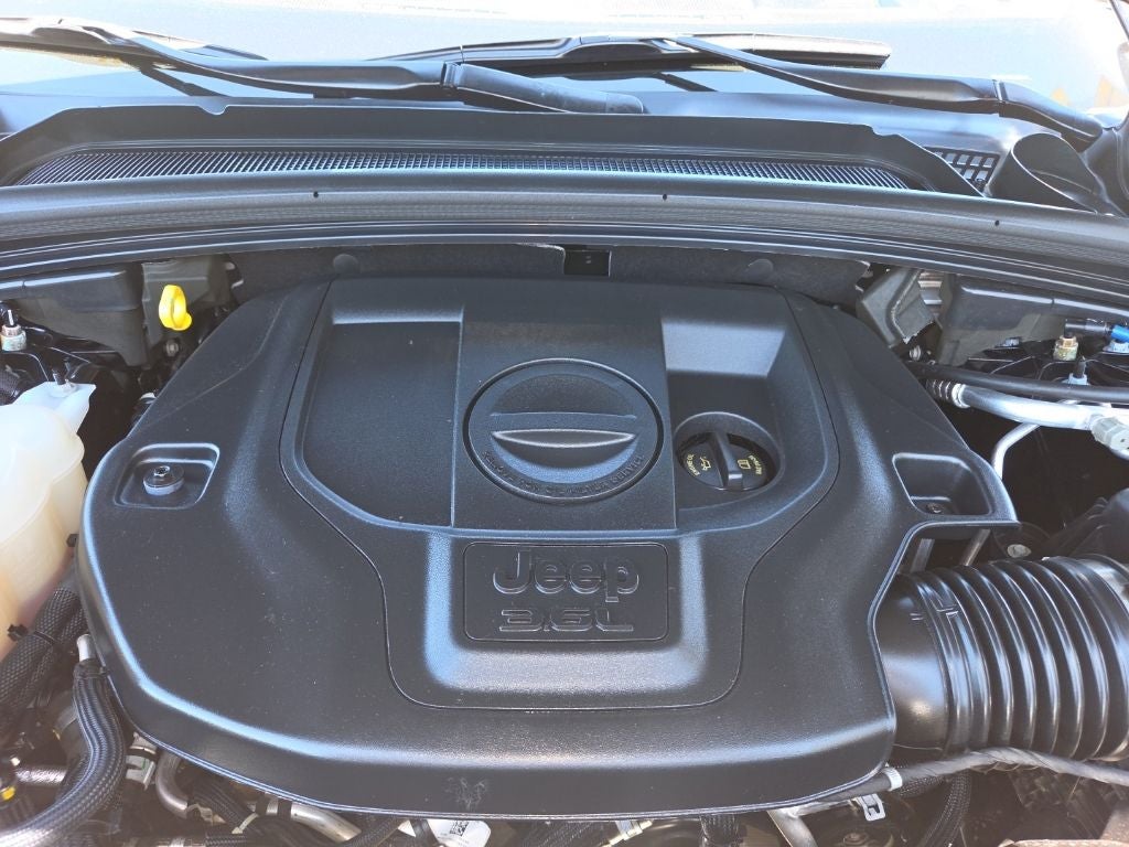 2023 Jeep Grand Cherokee Overland 4x4