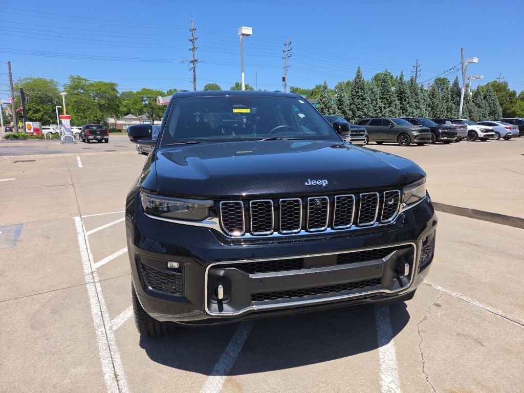 2023 Jeep Grand Cherokee Overland 4x4