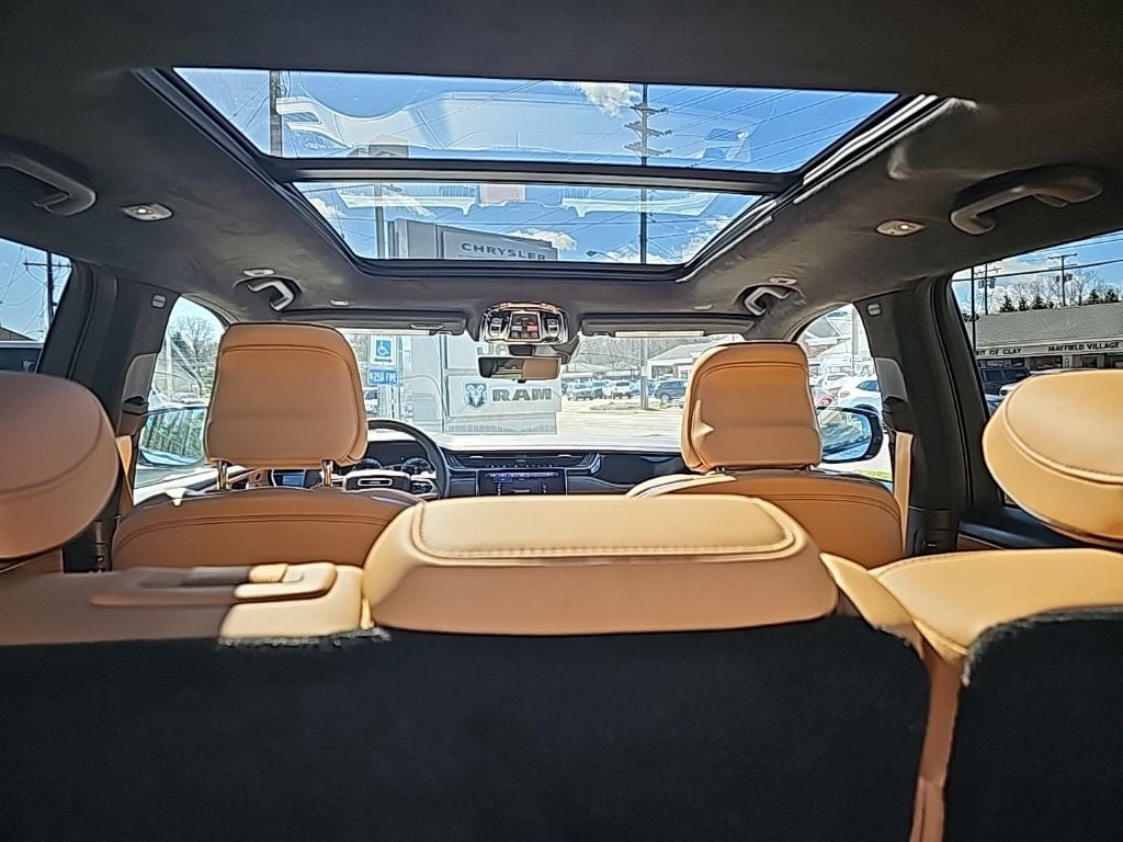 2025 Jeep Grand Cherokee Summit Reserve 4x4