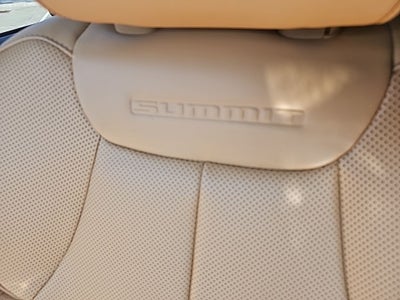 2025 Jeep Grand Cherokee Summit Reserve 4x4