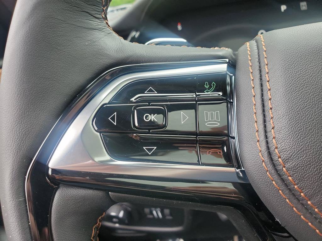 2027 Jeep Grand Cherokee GRAND CHEROKEE SUMMIT 4X4