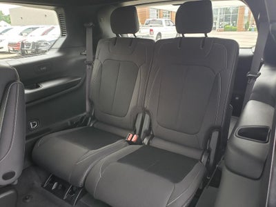 2026 Jeep Grand Cherokee GRAND CHEROKEE L LAREDO X 4X4
