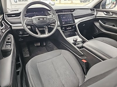 2023 Jeep Grand Cherokee L Laredo 4x4