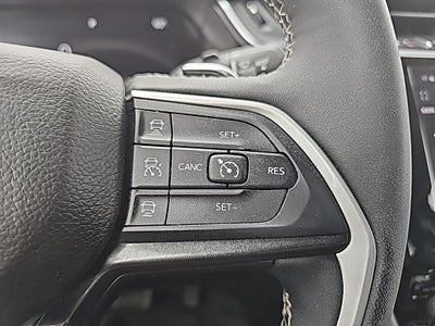 2023 Jeep Grand Cherokee L Laredo 4x4