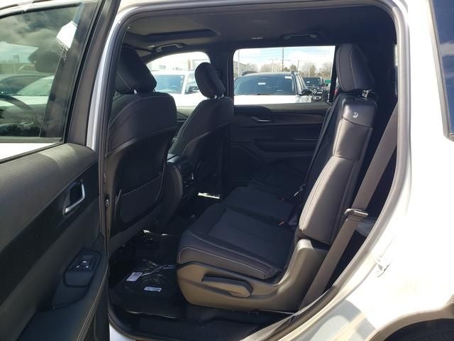 2026 Jeep Grand Cherokee GRAND CHEROKEE L LAREDO X 4X4