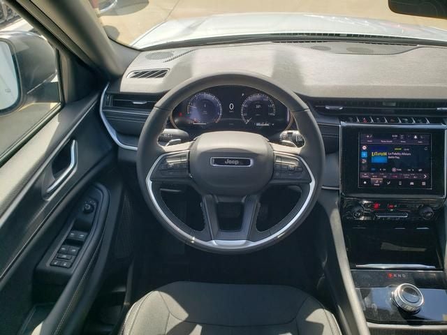 2026 Jeep Grand Cherokee GRAND CHEROKEE L LAREDO X 4X4