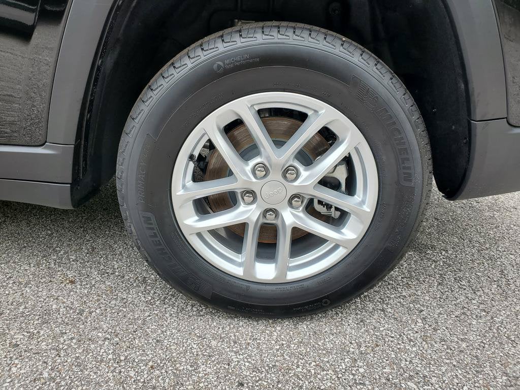 2026 Jeep Grand Cherokee GRAND CHEROKEE L LAREDO X 4X4