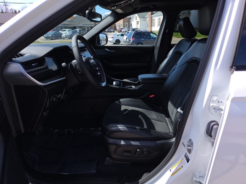 2024 Jeep Grand Cherokee L Altitude X