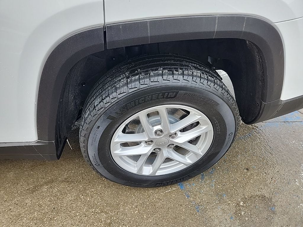 2023 Jeep Grand Cherokee L Laredo