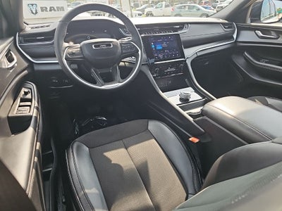 2025 Jeep Grand Cherokee L Altitude X 4x4