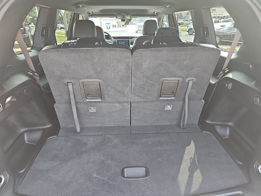 2025 Jeep Grand Cherokee L Altitude X 4x4