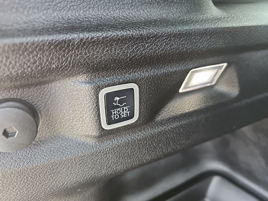 2025 Jeep Grand Cherokee L Altitude X 4x4