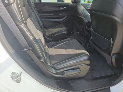 2025 Jeep Grand Cherokee L Altitude X 4x4