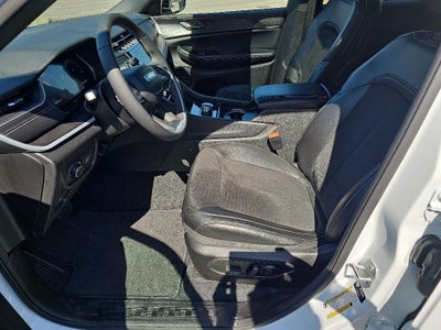 2024 Jeep Grand Cherokee L Altitude X 4x4