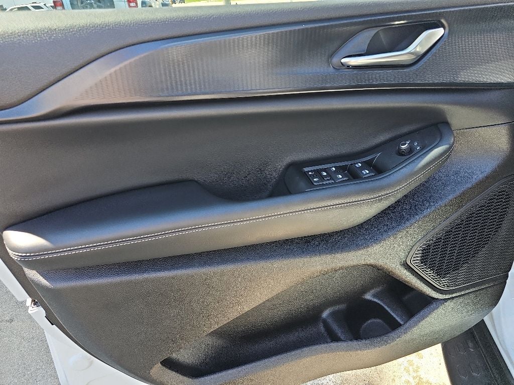 2024 Jeep Grand Cherokee L Altitude X 4x4