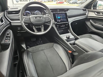 2025 Jeep Grand Cherokee L Altitude X 4x4