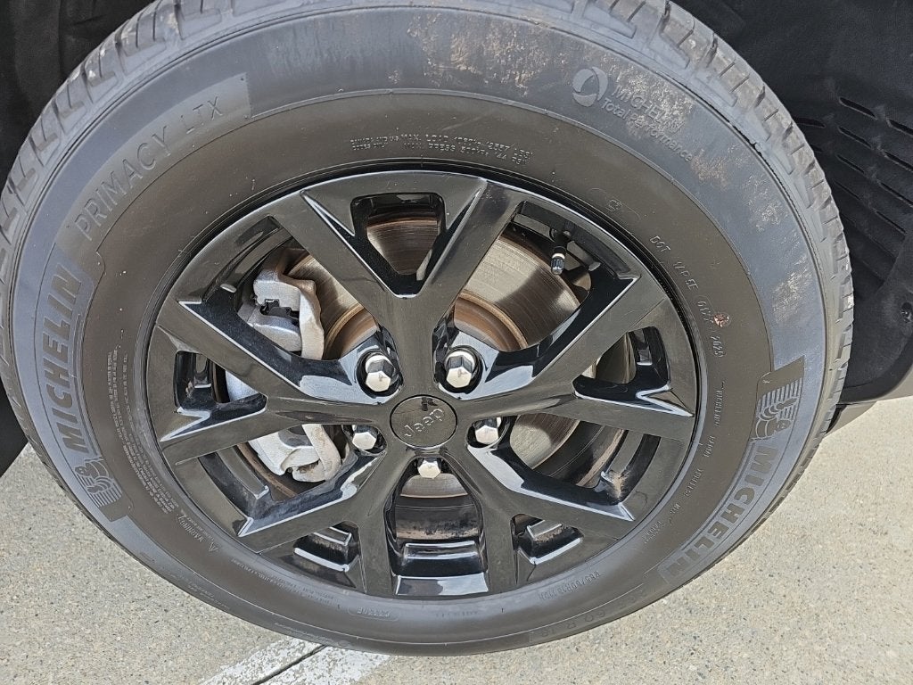 2025 Jeep Grand Cherokee L Altitude X 4x4