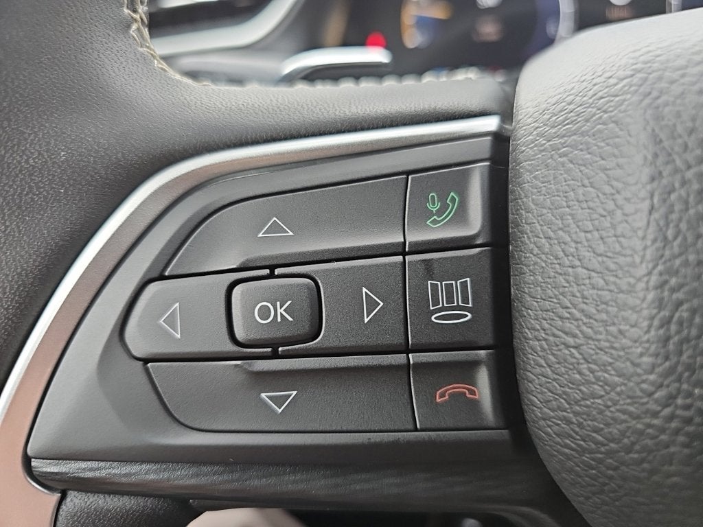 2025 Jeep Grand Cherokee L Altitude X 4x4