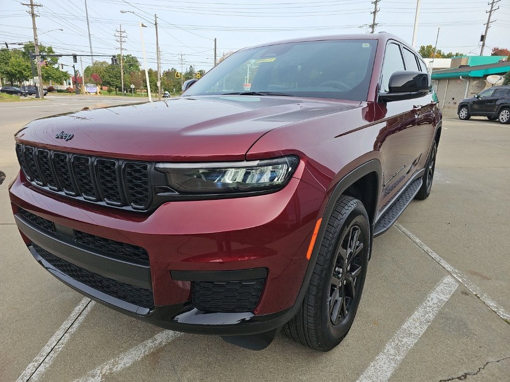 2025 Jeep Grand Cherokee L Altitude X 4x4