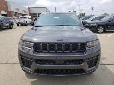 2026 Jeep Grand Cherokee GRAND CHEROKEE L LAREDO ALTITUDE 4X4