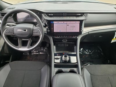 2026 Jeep Grand Cherokee GRAND CHEROKEE L LAREDO ALTITUDE 4X4