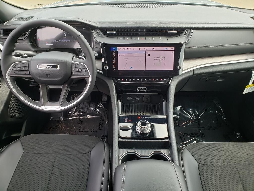 2026 Jeep Grand Cherokee GRAND CHEROKEE L LAREDO ALTITUDE 4X4