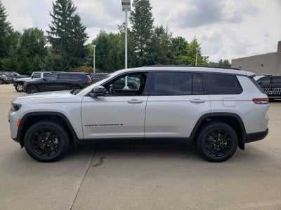 2026 Jeep Grand Cherokee GRAND CHEROKEE L LAREDO ALTITUDE 4X4