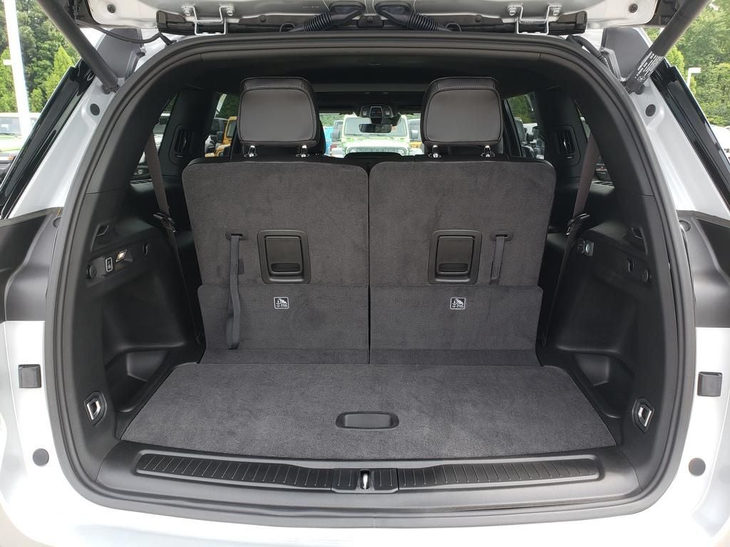 2026 Jeep Grand Cherokee GRAND CHEROKEE L LAREDO ALTITUDE 4X4