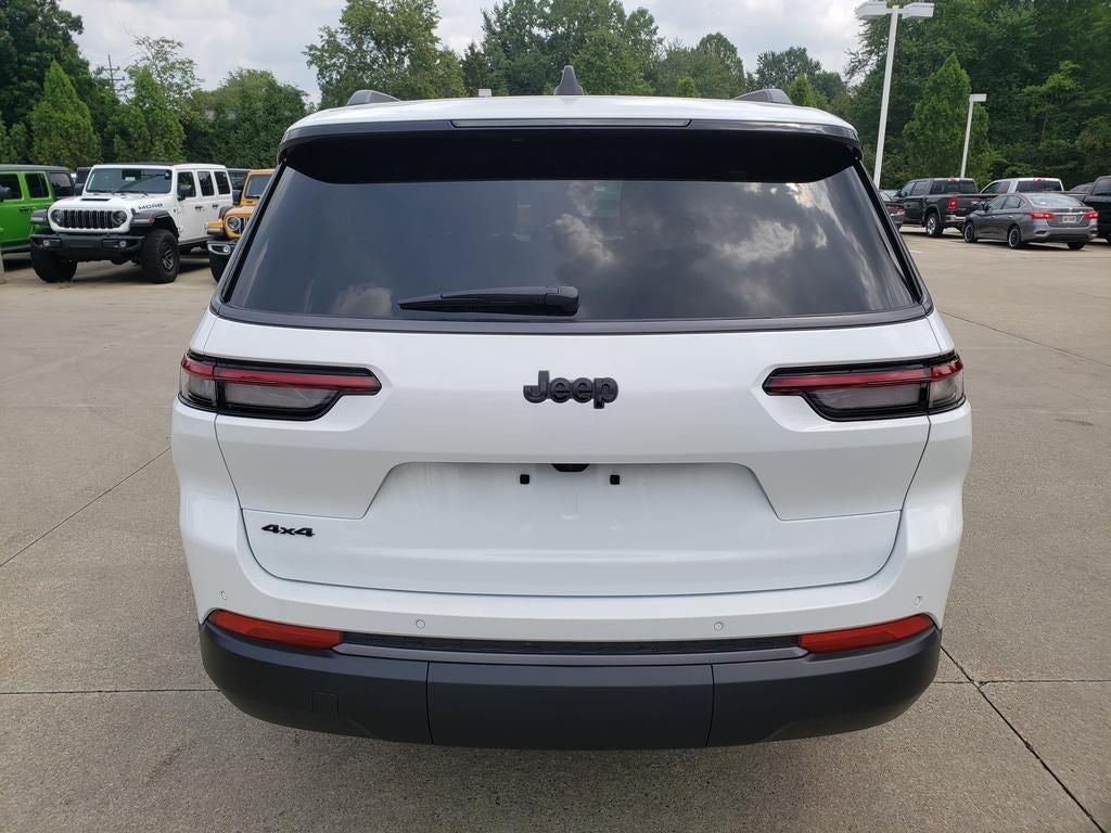 2026 Jeep Grand Cherokee GRAND CHEROKEE L LAREDO ALTITUDE 4X4
