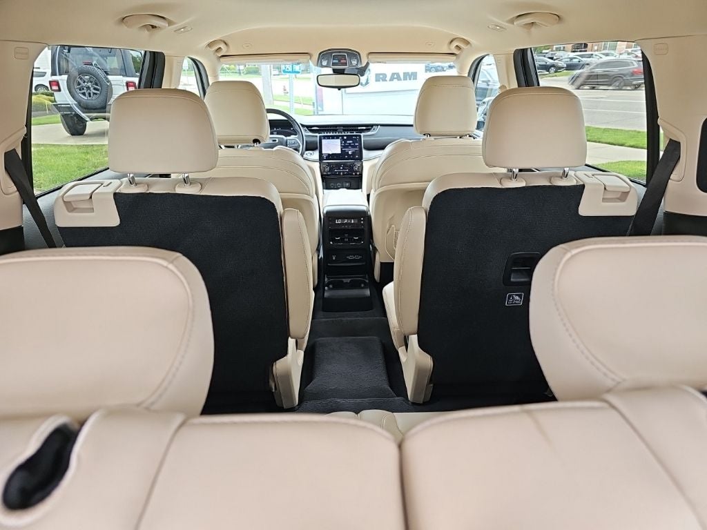 2021 Jeep Grand Cherokee L Limited 4x4
