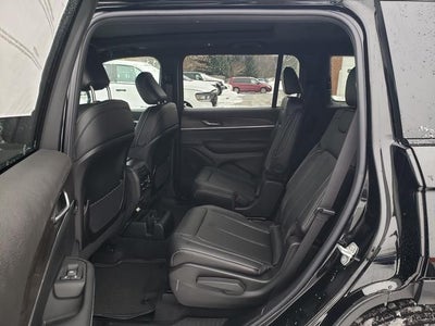 2025 Jeep Grand Cherokee L Limited 4x4