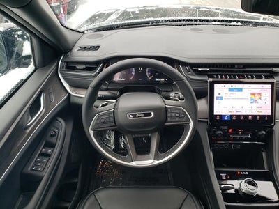 2025 Jeep Grand Cherokee L Limited 4x4