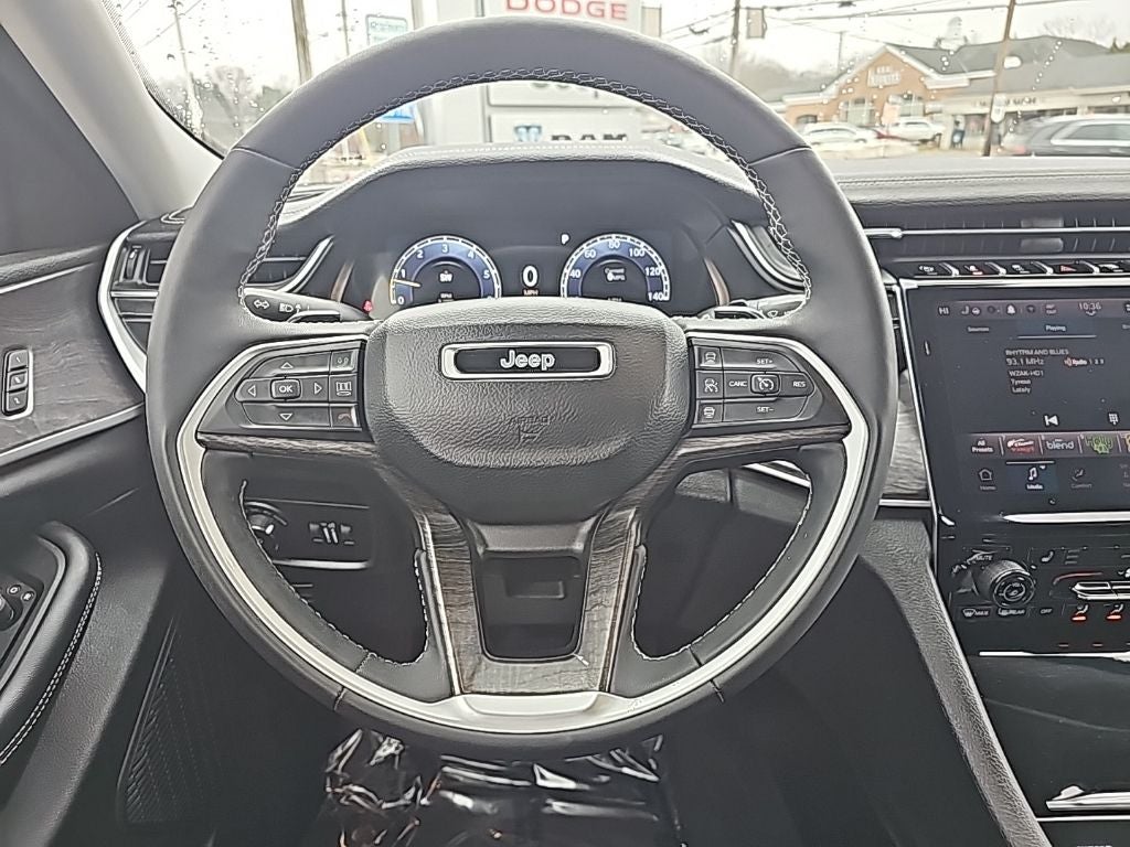 2023 Jeep Grand Cherokee L Limited 4x4