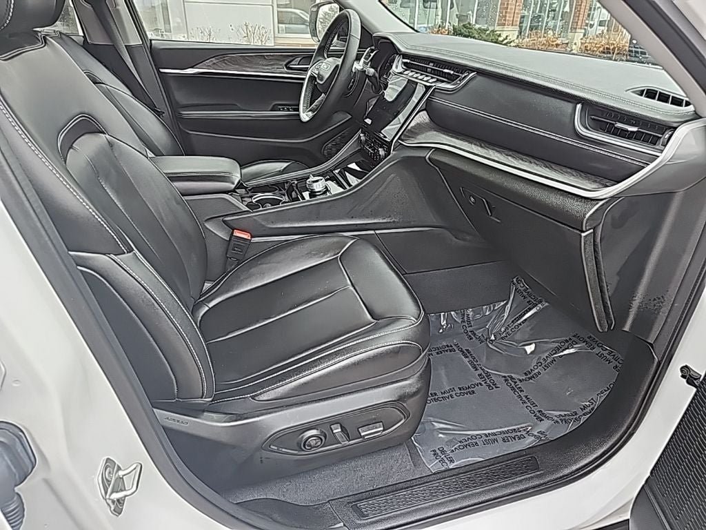 2023 Jeep Grand Cherokee L Limited 4x4