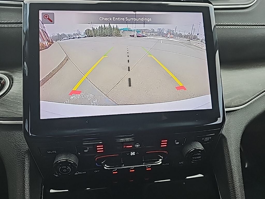 2023 Jeep Grand Cherokee L Limited 4x4