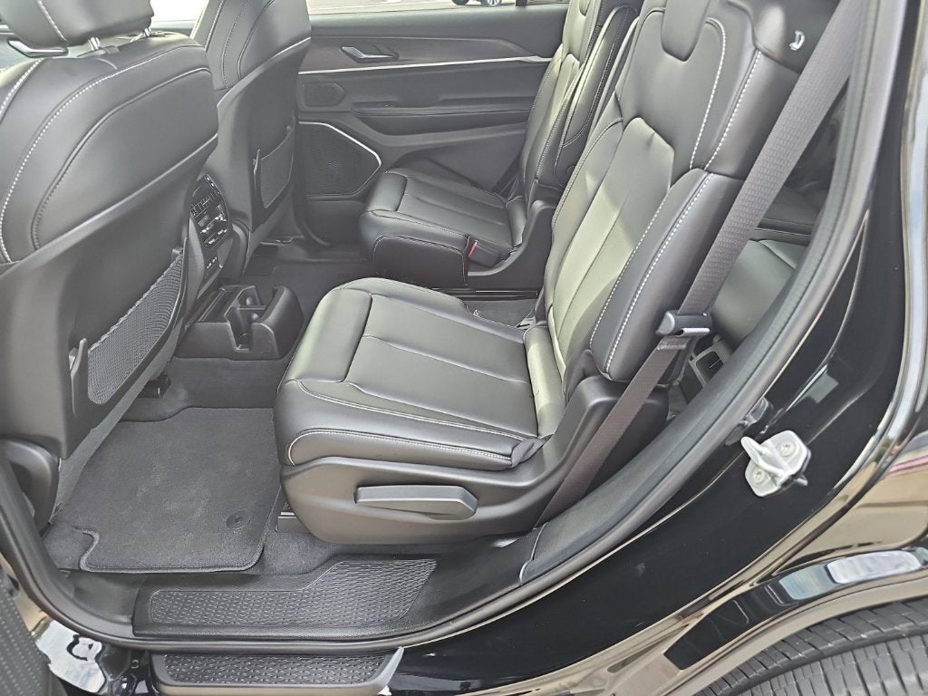2026 Jeep Grand Cherokee L Limited 4x4