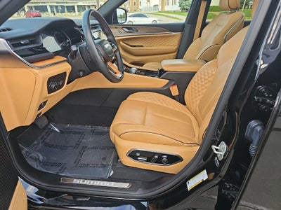 2024 Jeep Grand Cherokee L Summit Reserve 4x4
