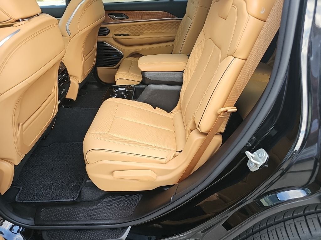 2024 Jeep Grand Cherokee L Summit Reserve 4x4
