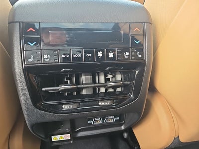 2024 Jeep Grand Cherokee L Summit Reserve 4x4