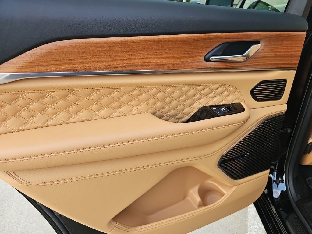 2024 Jeep Grand Cherokee L Summit Reserve 4x4