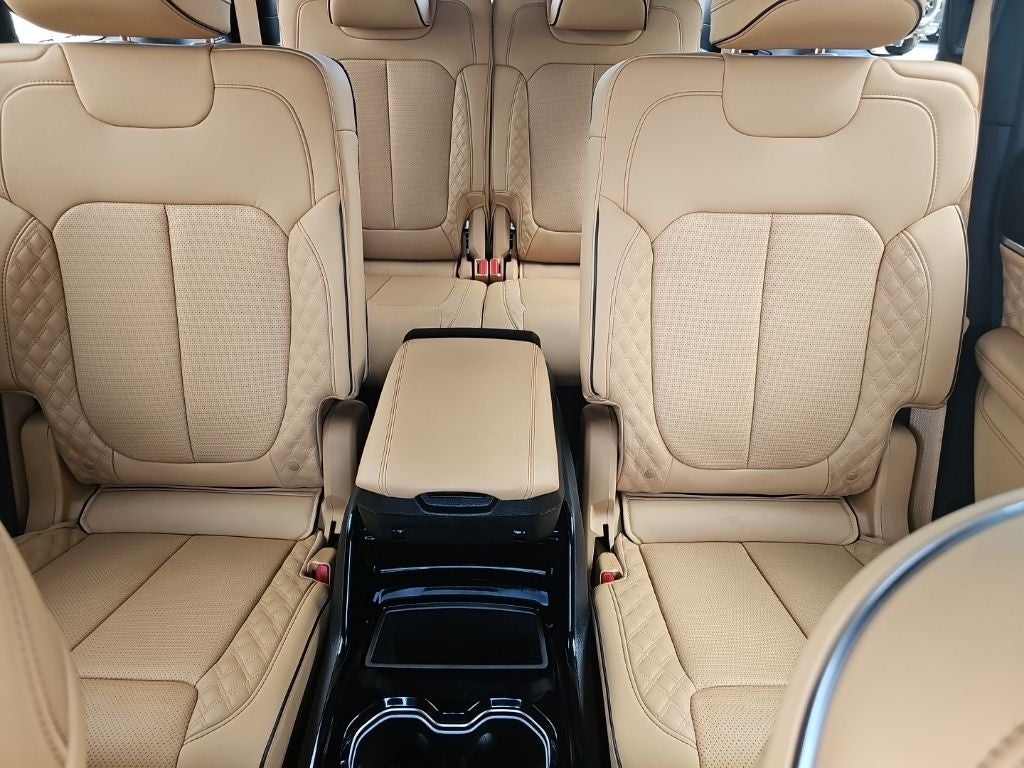 2024 Jeep Grand Cherokee L Summit Reserve 4x4