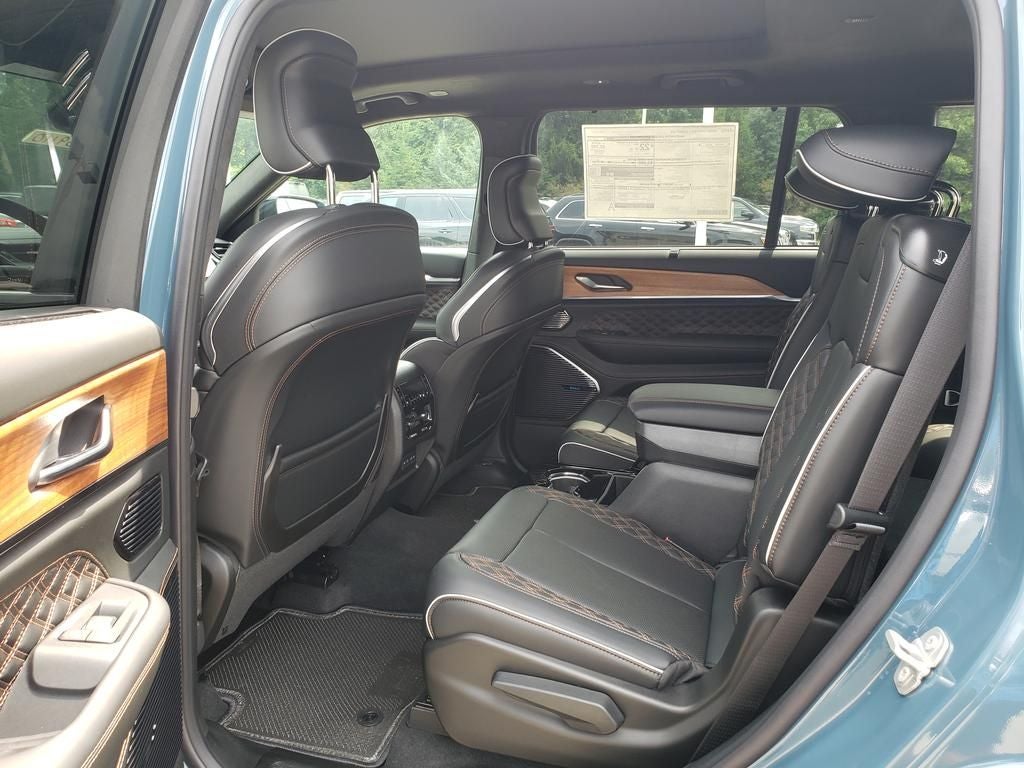 2026 Jeep Grand Cherokee GRAND CHEROKEE L SUMMIT 4X4
