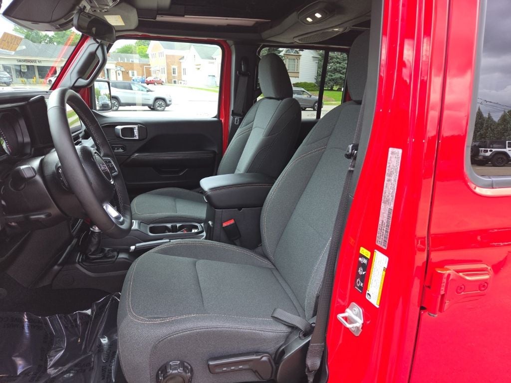 2025 Jeep Wrangler 4xe Sahara 4xe