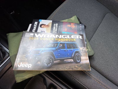 2025 Jeep Wrangler 4xe Sahara 4xe
