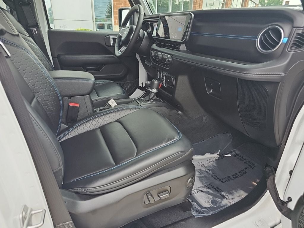 2025 Jeep Wrangler 4xe Sahara 4xe